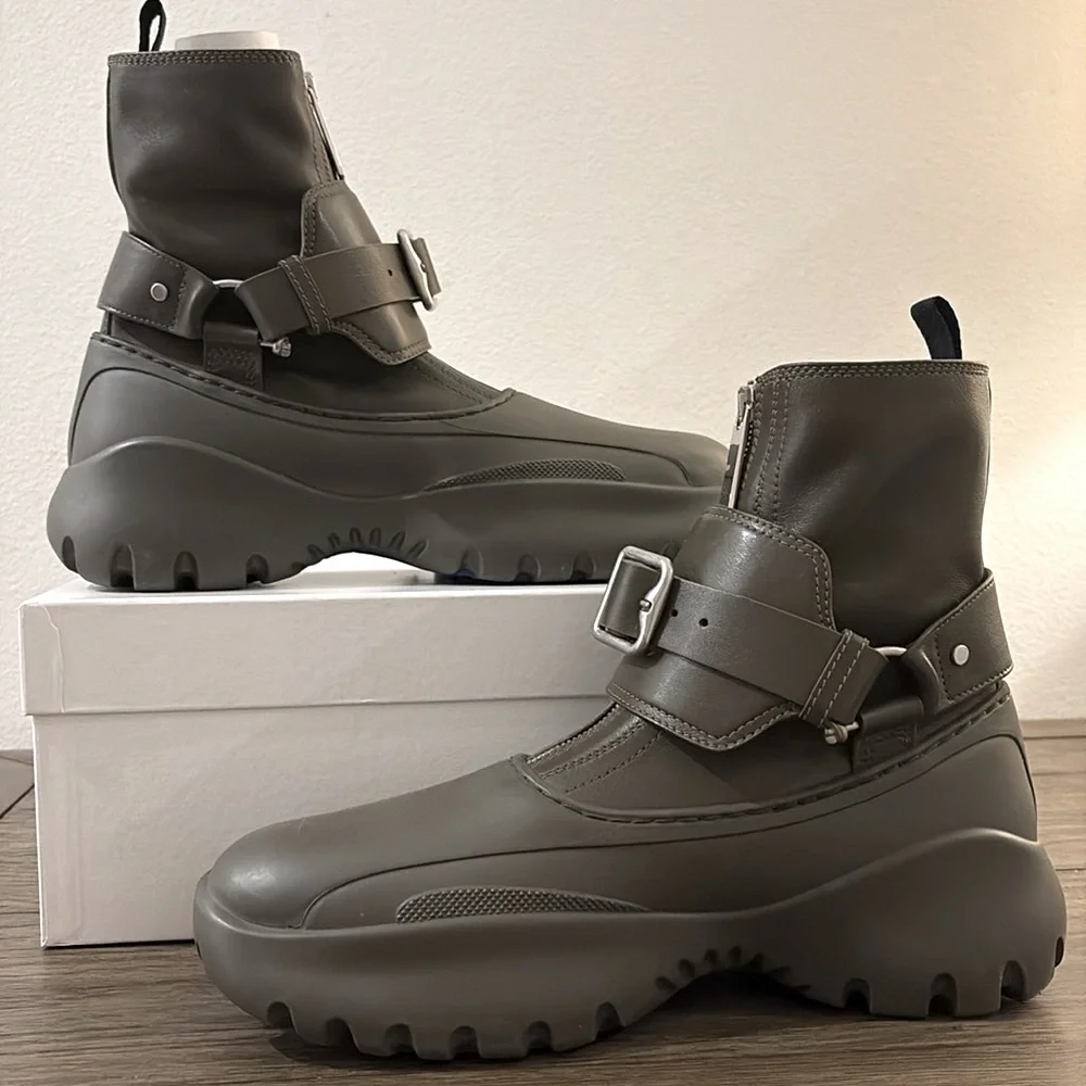 NEW [Burberry] SUPER RARE Authenticated Hunter Green Buckle Boots Men’s Sz 10.5 - Picture 2 of 15